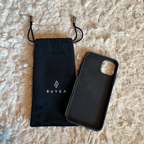 Burga White Winter - Classy Marble iPhone 16 Pro Case - Picture 2 of 3